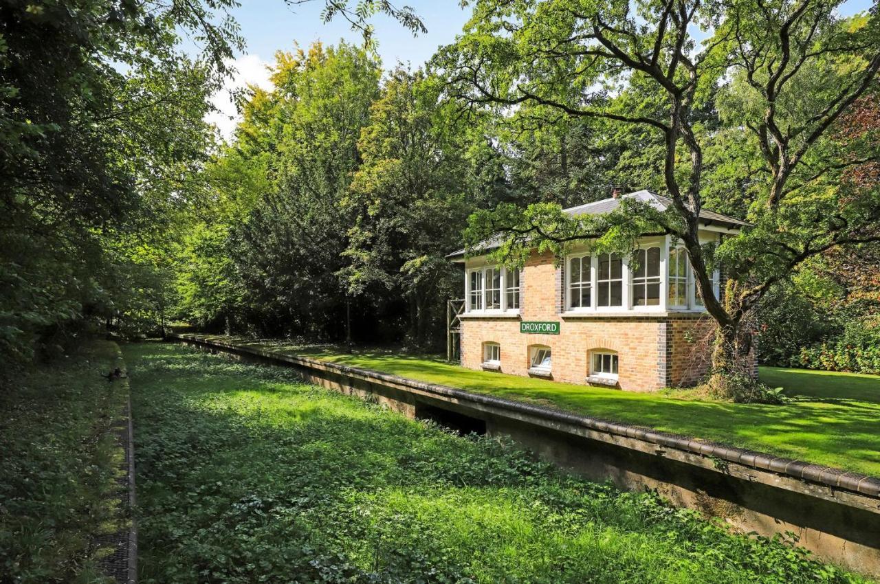 Soberton Old Droxford Station Signal Box 빌라 외부 사진